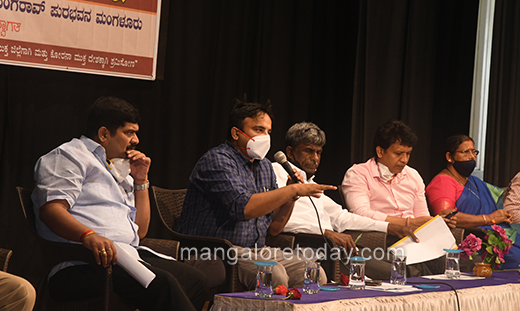 Town Hall16sep